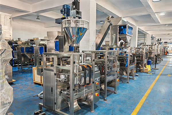 全自動(dòng)蛋白粉包裝機(jī)適用于流動(dòng)性較好的粉狀產(chǎn)品 全自動(dòng)蛋白粉包裝機(jī)適用于流動(dòng)性較好的粉狀產(chǎn)品