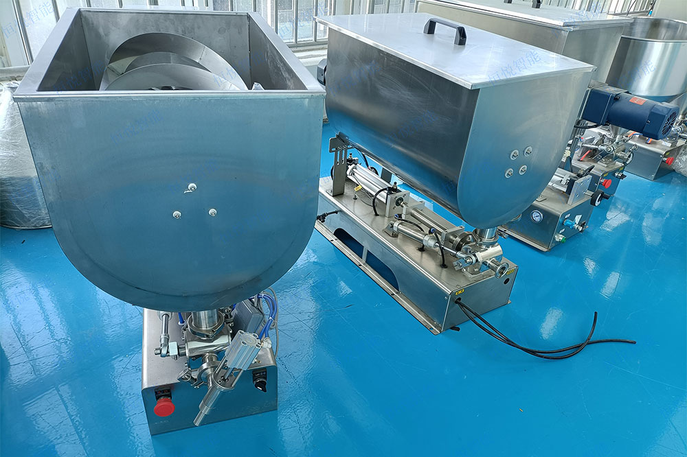 辣椒醬灌裝機(jī) 辣椒醬灌裝機(jī)