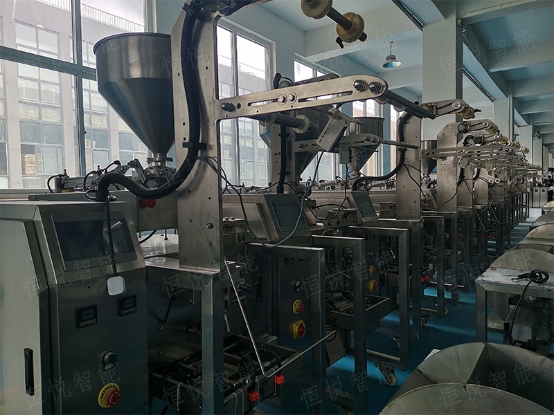 半自動(dòng)液體灌裝機(jī)生產(chǎn)廠家 半自動(dòng)液體灌裝機(jī)生產(chǎn)廠家